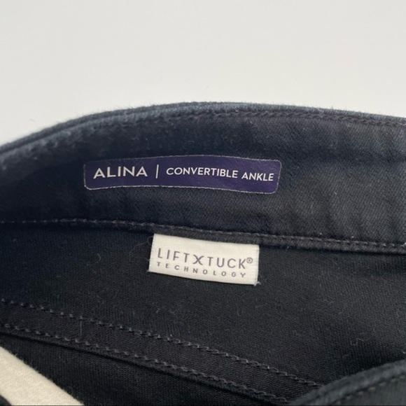 NYDJ Black Pants High Rise Not Your Daughters Jeans Sz 4 Alina Convertible Ankle - Picture 7 of 11